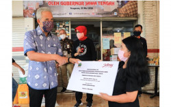 Ganjar Pranowo Gerak Cepat untuk Selamatkan Pelaku UKM dari Dampak Covid-19