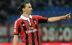 Ibrahimovic Cedera Saat Milan Bersiap Memulai Kompetisi Kembali