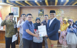 Fraksi PKS DPR RI Pertanyakan Pelantikan PAW Dirut TVRI