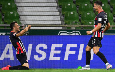 Frankfurt Benamkan Werder Bremen di Zona Degradasi