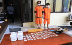 Tergiur Keuntungan Besar, 2 Orang Ini Nekat Edarkan Narkoba