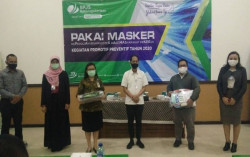 13 PLKK Terima Bantuan APD dan Multivitamin
