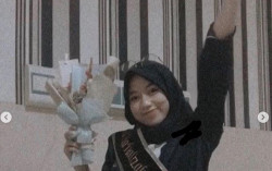 Kisah Icha, Mahasiswa Jogja Terinfeksi Covid-19 yang Selesaikan Tugas Akhir Saat Isolasi di RS