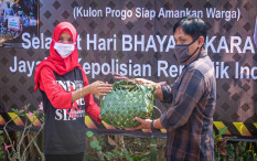 Bantu Warga Terdampak, PS Mars 57 Salurkan Bibit & Unggas 