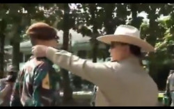 Ini Video Menhan Prabowo Subianto Rapikan Kerah Baju Taruna Ganteng Enzo
