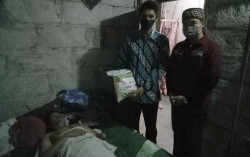 Kisah Penerima Beras Wakaf ACT di Gunungkidul, Tubuhnya Lumpuh Total Tangannya di Amputasi