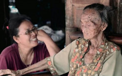 Putri Mbah Lindu Bertekad Teruskan Usaha Gudeg Ibunya