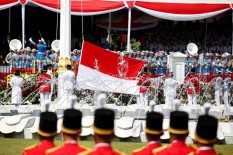 HUT RI di Masa Pandemi: Tak Ada Perayaan Megah, Masyarakat Hentikan Aktivitas pada Jam 10.15