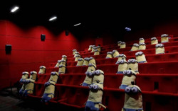 Kasus Covid-19 Belum Turun, Pembukaan Bioskop Ditunda