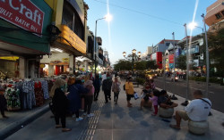 Wisatawan Luar DIY Berdatangan di Malioboro, Apakah Sudah Rapid Test?