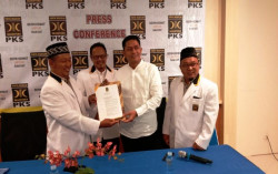 Sudah Kantongi Banyak Dukungan, Sutrisna Wibawa & Mahmud Masih Buka Tambahan Koalisi