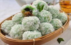 MUI Minta Penyebar Gosip Kue Klepon Tidak Islami Diproses Hukum