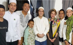 Nikita Mirzani Gelar Syukuran Bisnis Barunya