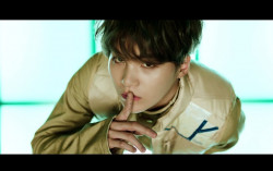 Wah, Suga BTS Ternyata Gemar Rebahan