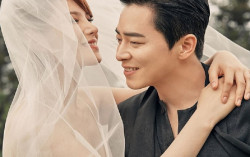 Pasangan Jo Jung Suk dan Gummy dikaruniai anak pertama