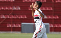 Digaet Barcelona, Remaja Brasil Ini Langsung Dibanderol Rp5 Triliun