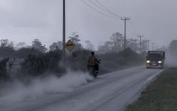 Sinabung Erupsi, 4 Kecamatan Terselimuti Abu Vulkanik