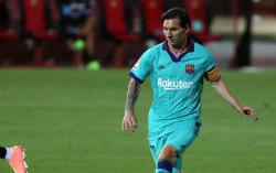 Prediksi Barcelona Vs Napoli