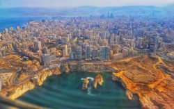 Ledakan di Beirut Setara Gempa 3,3 Magnitudo, Muncul Lubang Sedalam 43 Meter