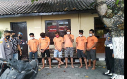 Terlibat Pencurian dengan Kekerasan di Kawasan Jokteng Timur, Enam Pria Ditangkap