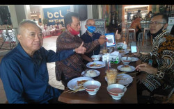Pusat Kuliner Pasar Bantul Gunakan Transaksi Non Tunai