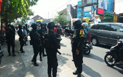 Dianggap Rawan Intoleransi & Radikalisme, Tiga Kawasan di Solo Dirazia Ratusan Polisi