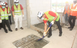 Topping Off Pembangunan Mega Hub JNE