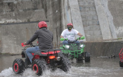 Asyiknya Berwisata Petualangan ATV di Sabo Dam Watugede 