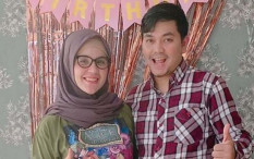 Istri Indra Bekti Alami Pengendapan Cairan di Paru-paru