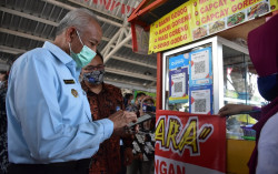 Digitalisasi Pasar Diluncurkan di Kawasan PKL Denggung