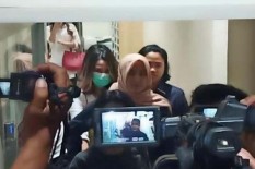 Jalani Sidang Narkoba, Vanessa Angel Bawa Bayinya