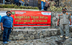 Karena Ngeyel, Kedai Kopi Ampirono Ditetapkan Sebagai Kawasan Tidak Patuh Protokol 