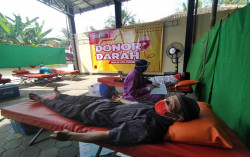 Bantu Stok Darah PMI, Pengurus Masjid di Kulonprogo Gelar Donor Darah
