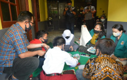 Dampingi Warga Belajar Online, Kelurahan Ini Gandeng Kampus Bentuk Relawan Pendidikan