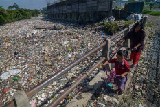 Wabah Virus Corona Timbulkan Gelombang Baru Polusi Plastik