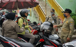 5.924 Orang Kedapatan Langgar Pemakaian Masker, Kebanyakan di Sekitar Kampus dan Kos-kosan