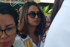Vanessa Angel Buru-buru Tinggalkan Ruang Sidang karena Bayinya Nangis
