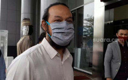 Terungkap, Dwi Sasono Pakai Ganja saat Istri dan Anak Tidur