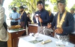 Jamas Pusaka Milik Pemkab Bantul, Abdi Dalem Kraton Jogja: Tidak Syirik, tapi Penghormatan