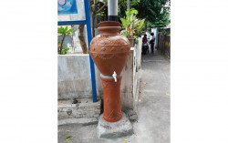 Pringgokusuman Pasang 330 Gentong Cuci Tangan