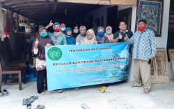 Perajin Batik di Bayat Klaten Dilatih Manfaatkan Medsos