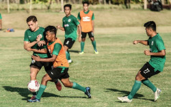 Laga Tandang Tak Bolah Pakai Pesawat, Ini Respons PSS
