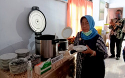 Badingah Minta Bulog Jaga Kualitas Beras Bansos