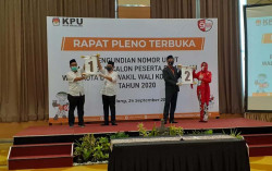 Pilkada Kota Magelang: Aziz Mansyur Nomor Urut Satu, Aji-Windarti Nomor Dua