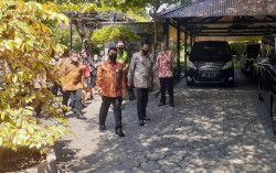 Tanpa PSBB, Penanganan Covid-19 Disebut Inovatif & Dipuji