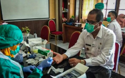 Para Pejabat di Lingkungan Pemkab Kulonprogo Dites Cepat Covid-19