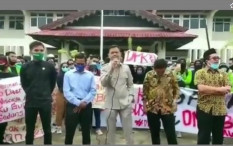 Heboh! Demonstran Soraki DPRD Paser yang Tak Hafal Pancasila