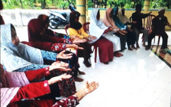 UMY Tingkatkan Kebahagiaan Lansia Gojo Gunungkidul