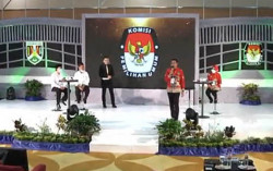 Menarik, Para Calon Saling Uji Kepintaran Lawan dalam Debat Pilkada Kota Magelang