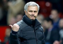 Kane-Son Heung-min Moncer, Mourinho Puji Pochettino